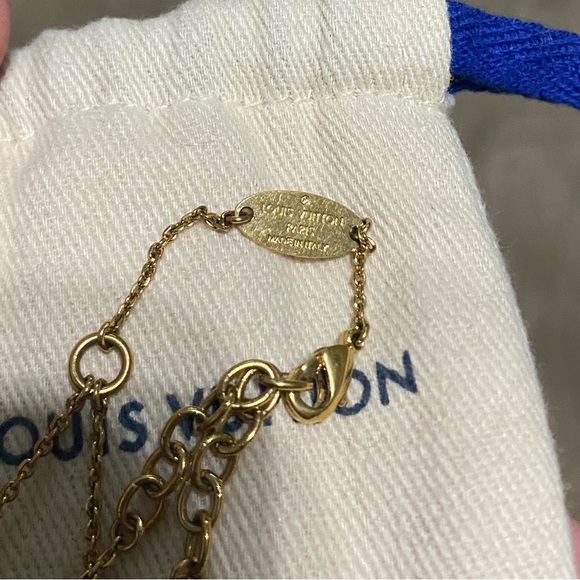 LOUIS VUITTON LV&ME LOVE Bracelet M62844 Metal Gold w/ COA - Picture 2 of 7
